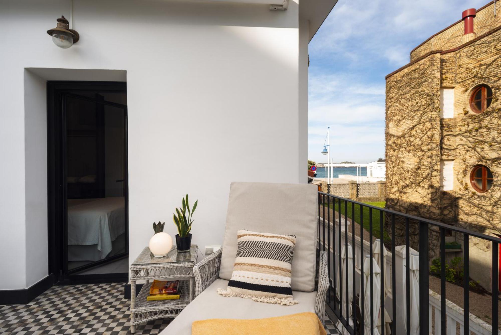 La Playa Suites Суансес Экстерьер фото
